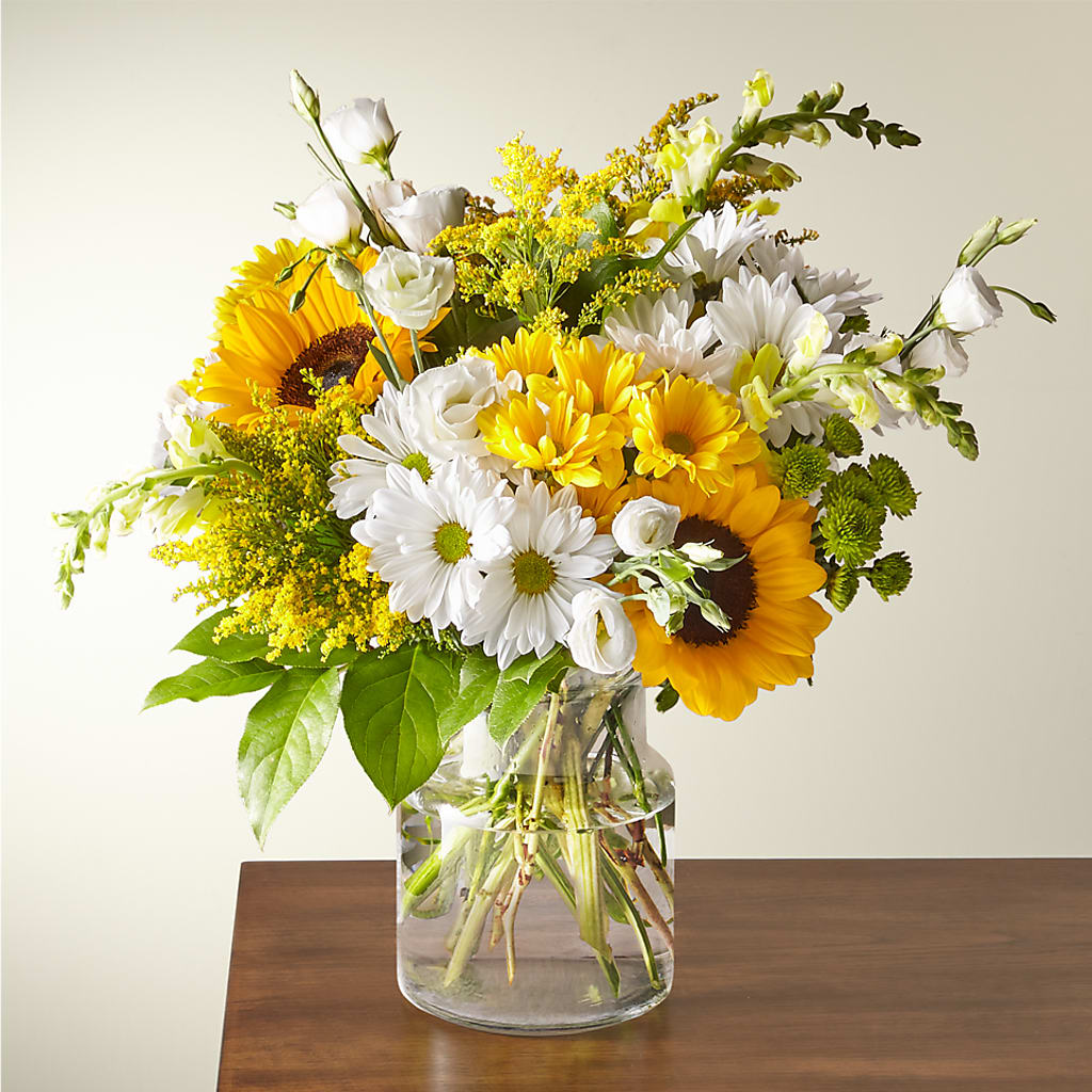 Hello Sunshine Bouquet – Greater Derby Flower Shop, Derby KS
