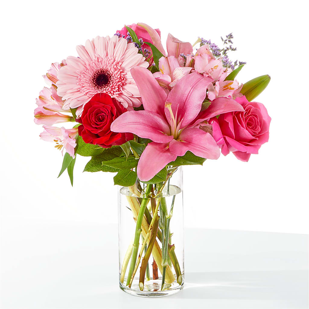 Lots of Love Bouquet – Greater Derby Flower Shop, Derby KS
